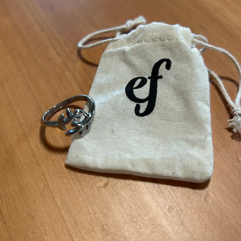 Elevated Faith silver vine ring